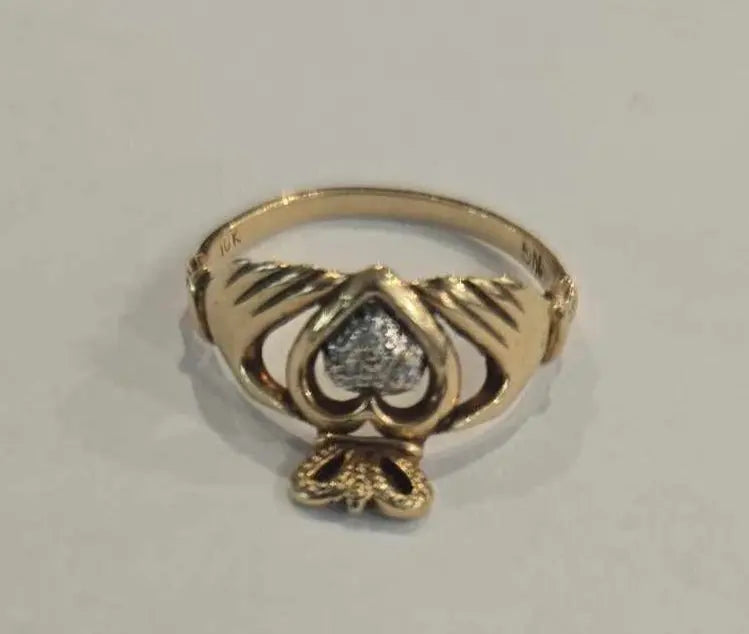 Gold Ring | We have Tons of Gold & Silver Jewelry! - The Junk Guru