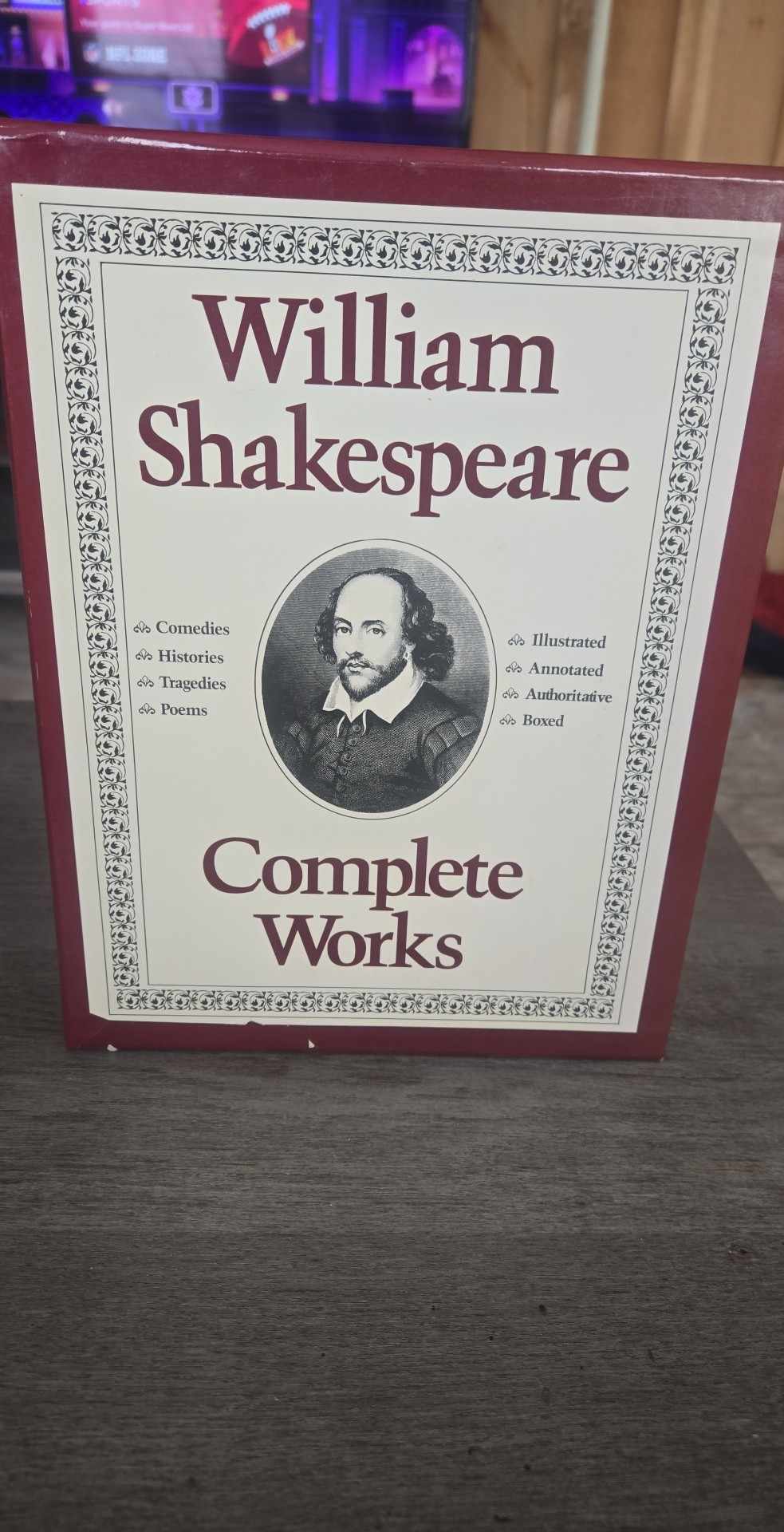 Shakespeare | Complete Works | 3 Book Set in Box | Great condition! - The Junk Guru