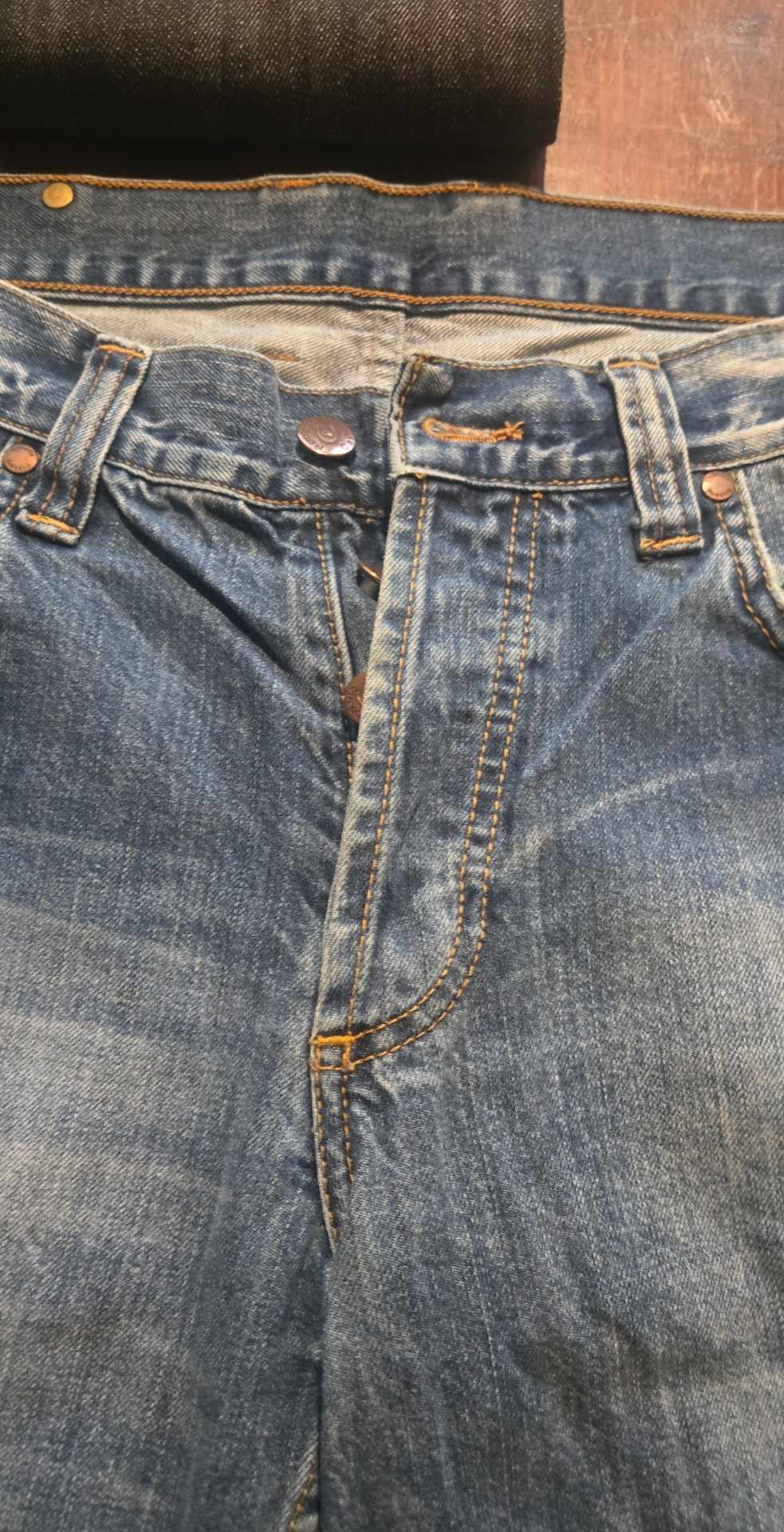 Designer Blue Jeans | By Roberto Cavalli | Size 34 - The Junk Guru