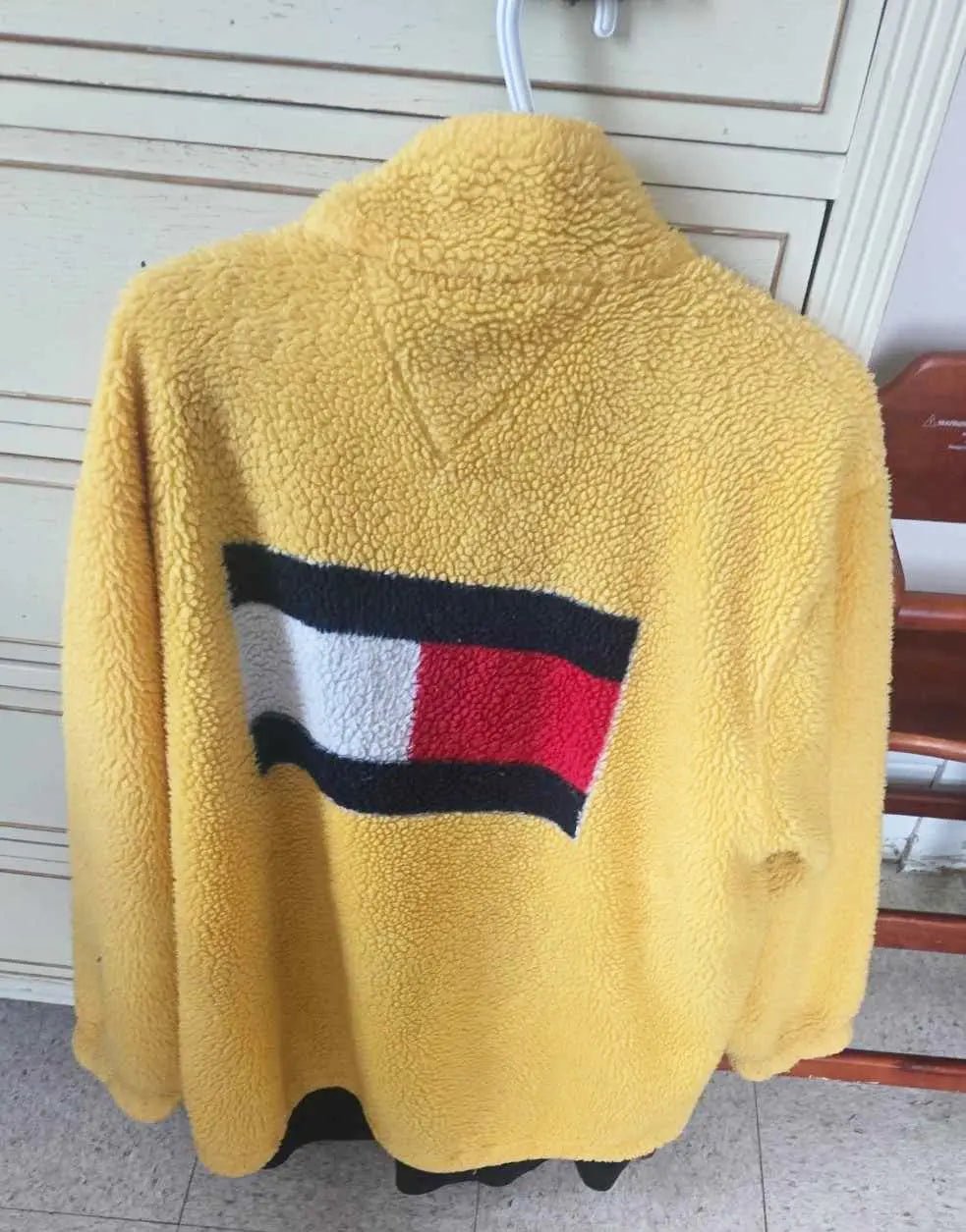 Fleece Hoodie in Yellow | Tommy Hilfiger | Excellent Shape! - The Junk Guru